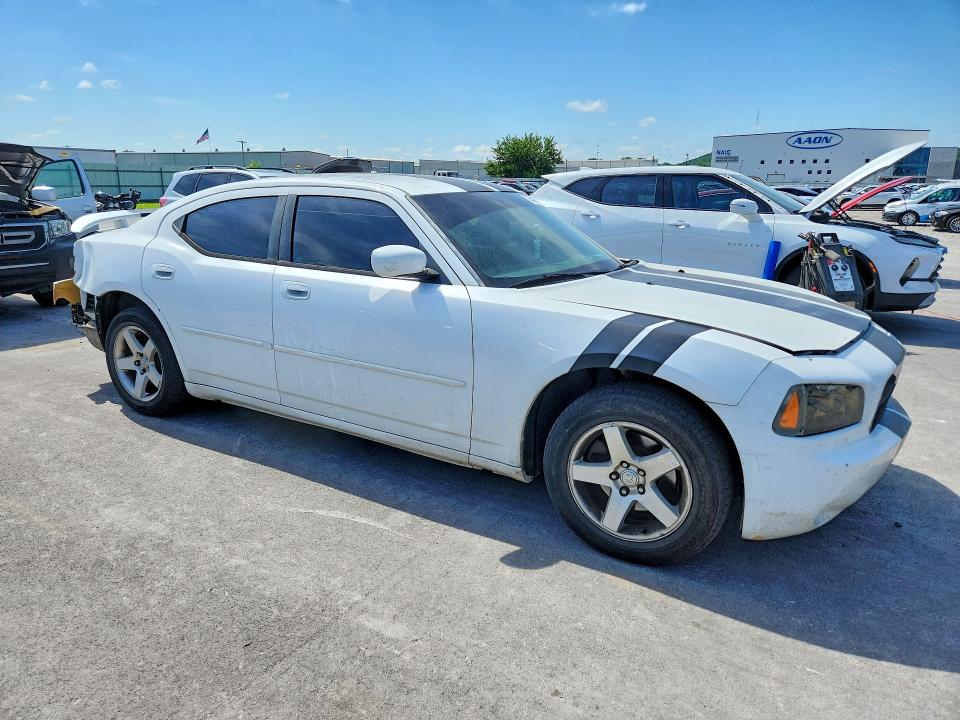 Photo 4 from auction – 2010 DODGE CHARGER with VIN 2B3CA3CV4AH312047
