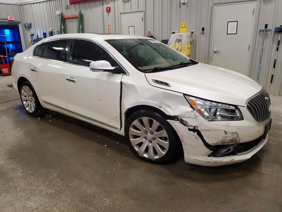 Photo 4 from auction – 2014 BUICK LACROSSE with VIN 1G4GE5G33EF179020