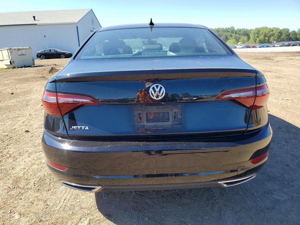 Photo 6 from auction – 2021 VOLKSWAGEN JETTA with VIN 3VWC57BU8MM094104