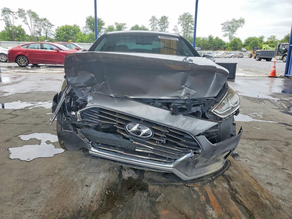 Photo 5 from auction – 2018 HYUNDAI SONATA with VIN 5NPE24AA3JH710593