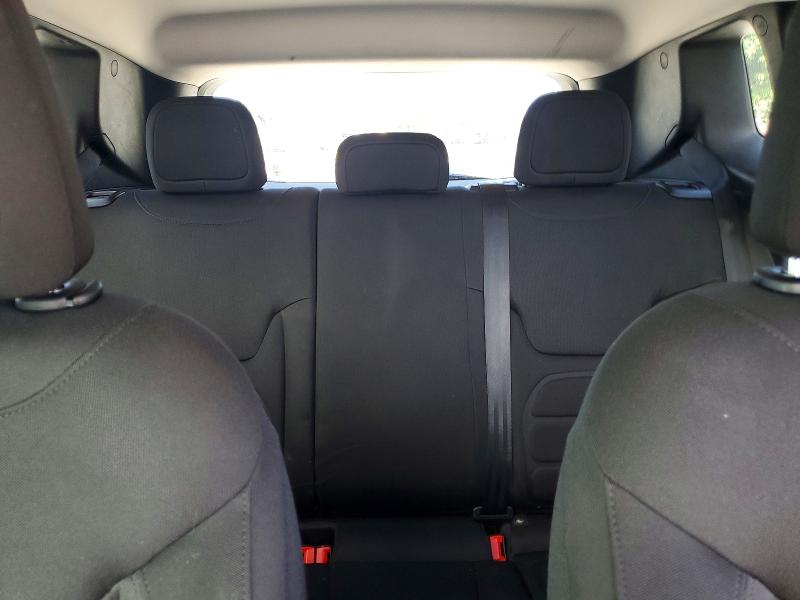 Photo 10 from auction – 2018 JEEP RENEGADE with VIN ZACCJABB0JPJ40833