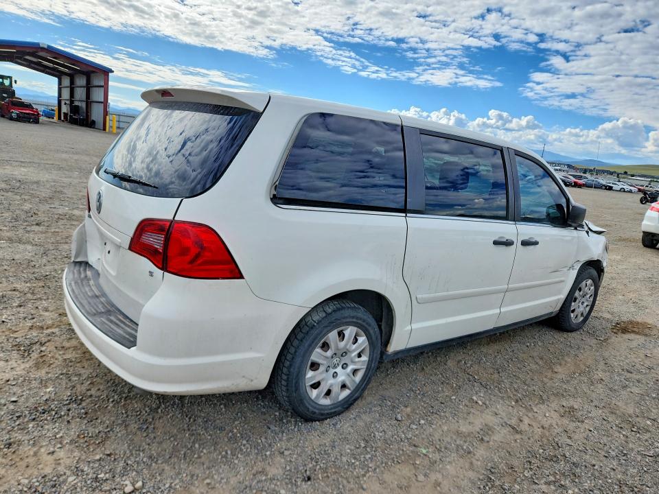 Photo 3 from auction – 2011 VOLKSWAGEN ROUTAN with VIN 2V4RW4DG0BR804978
