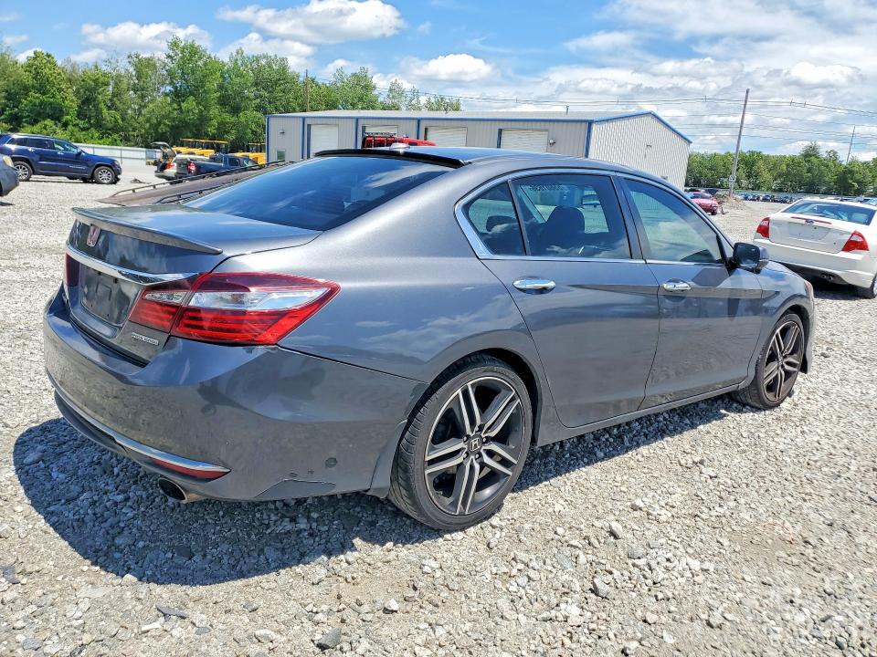 Photo 3 from auction – 2017 HONDA ACCORD with VIN 1HGCR2F78HA297979