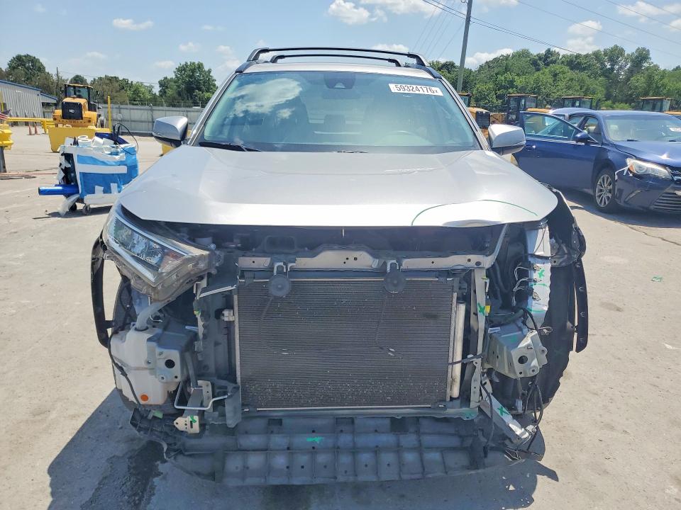 Photo 5 from auction – 2021 TOYOTA RAV4 with VIN 2T3C1RFV0MC090061