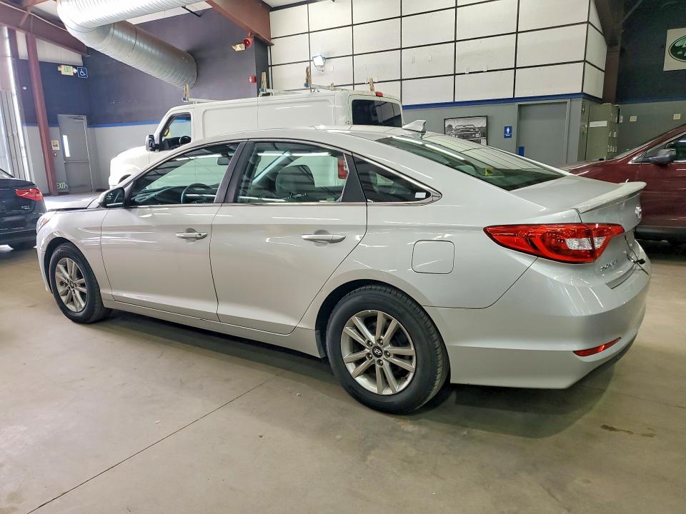 Photo 2 from auction – 2016 HYUNDAI SONATA with VIN 5NPE24AF2GH387190