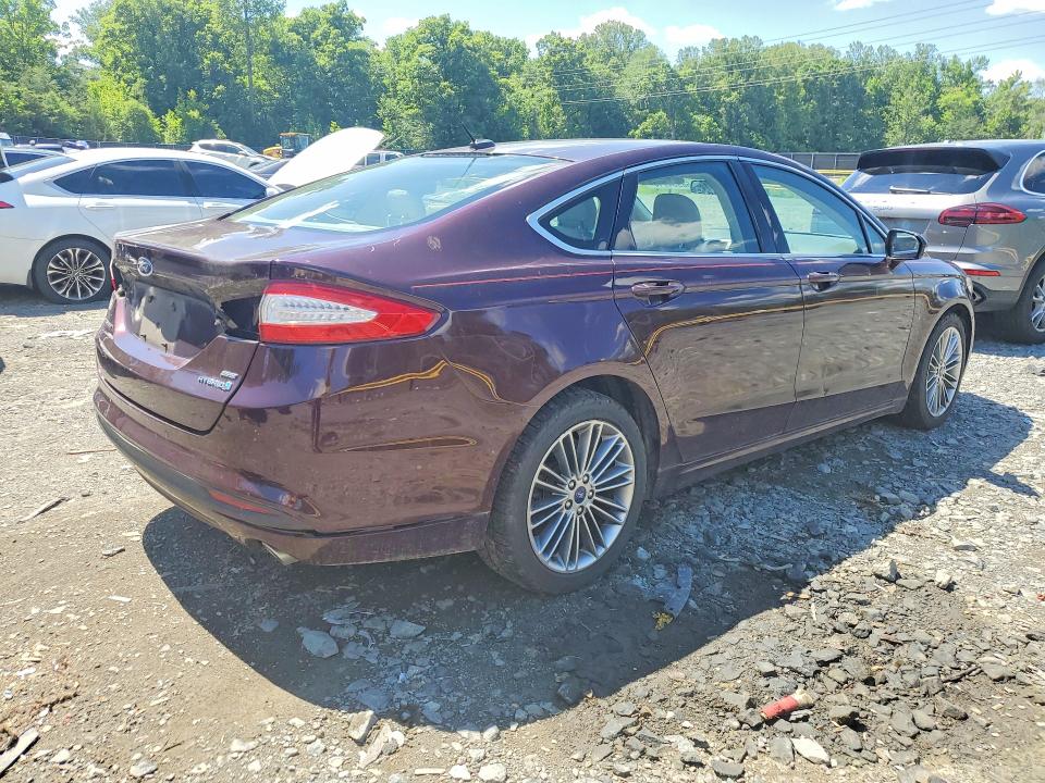 Zdjęcie 3 z aukcji – 2013 FORD FUSION z VIN 3FA6P0LU8DR266138