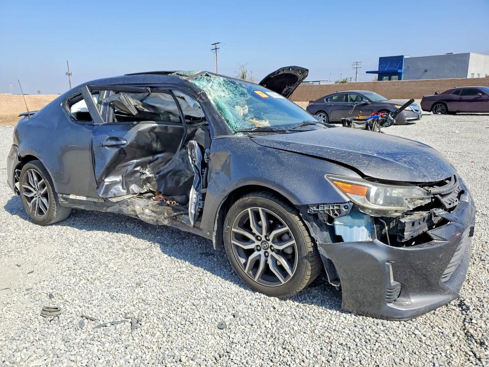 Photo 4 from auction – 2015 SCION TC with VIN JTKJF5C72F3096044