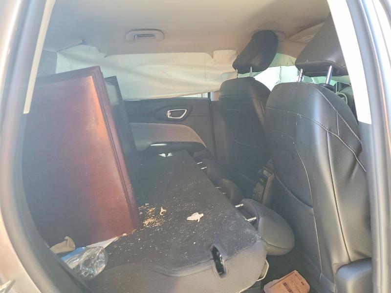 Photo 11 from auction – 2022 JEEP COMPASS with VIN 3C4NJDBB4NT207736