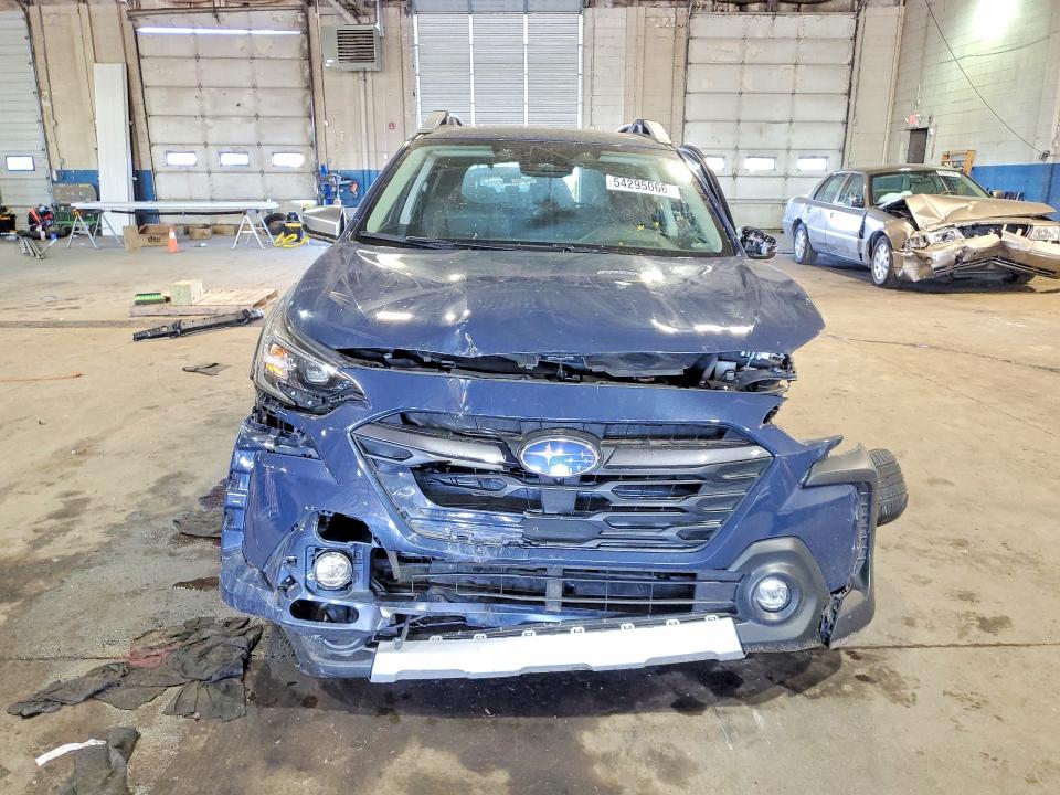 Photo 5 from auction – 2025 SUBARU OUTBACK with VIN 4S4BTGPD2S3119070