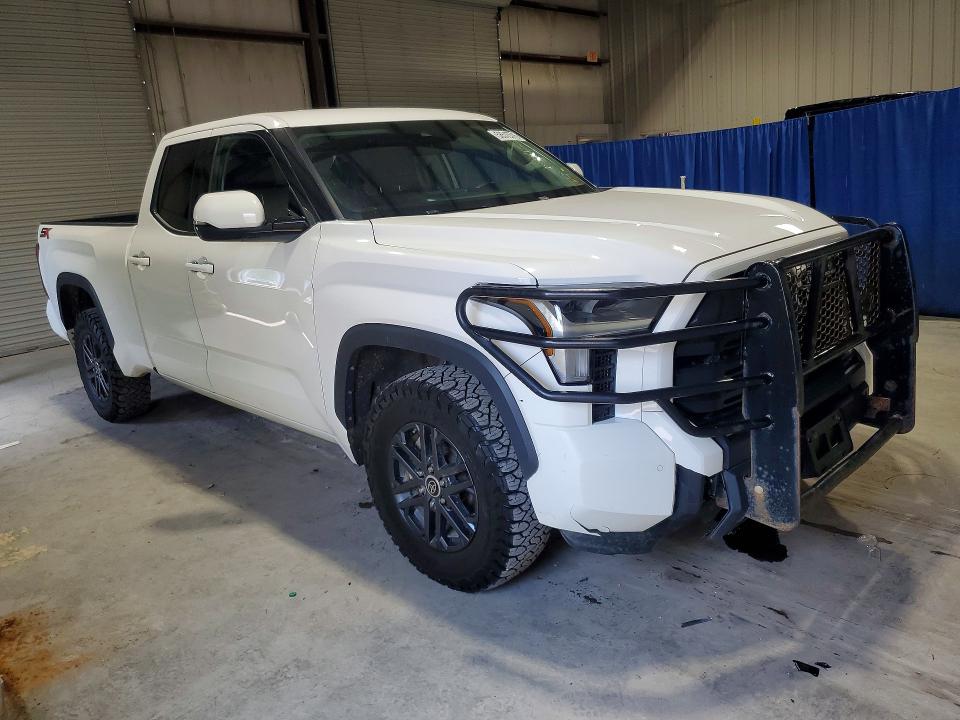 Photo 4 from auction – 2023 TOYOTA TUNDRA with VIN 5TFLA5DA6PX084496