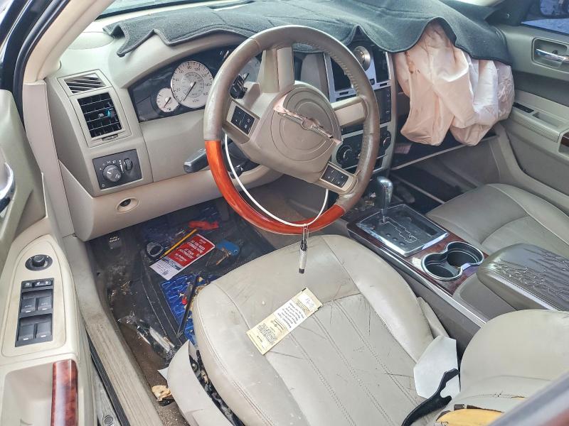 Foto 8 de la subasta – 2009 CHRYSLER 300 con VIN 2C3KA63T99H580926