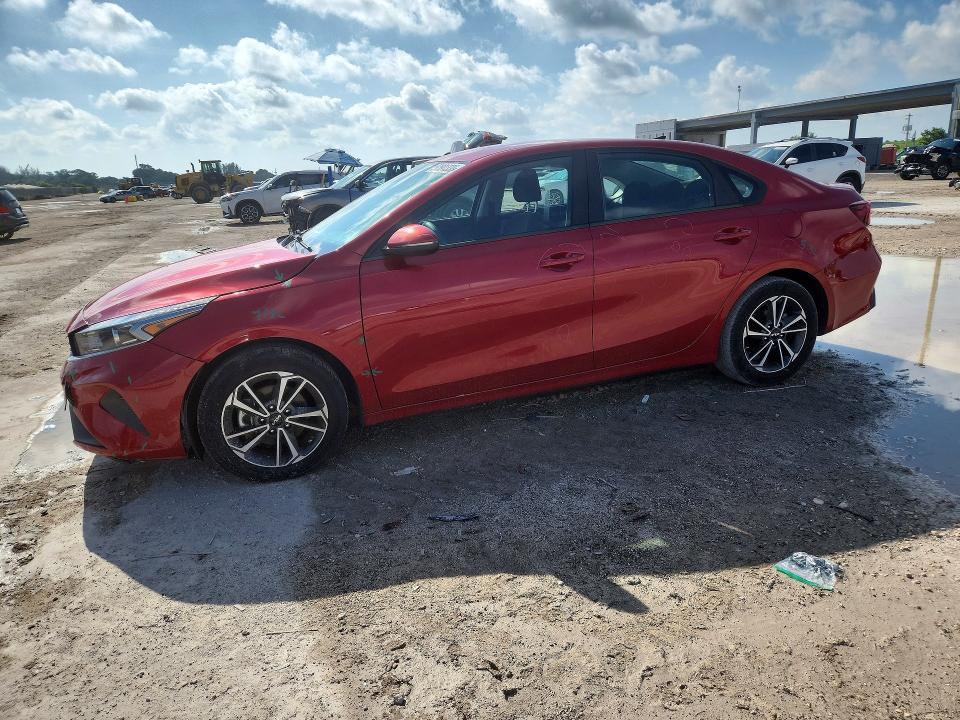 Photo 1 from auction – 2022 KIA FORTE with VIN 3KPF24AD3NE444209