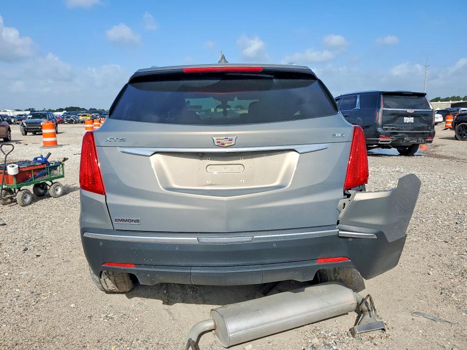 Photo 6 from auction – 2019 CADILLAC XT5 with VIN 1GYKNARS4KZ127721