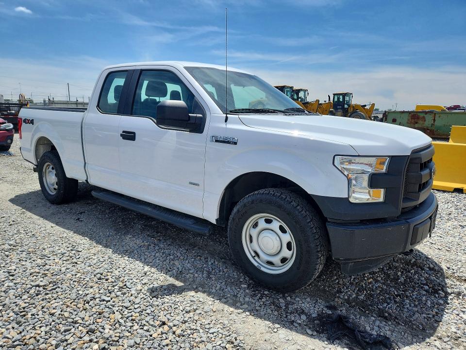 Photo 4 from auction – 2015 FORD F150 with VIN 1FTEX1EP8FKE21796