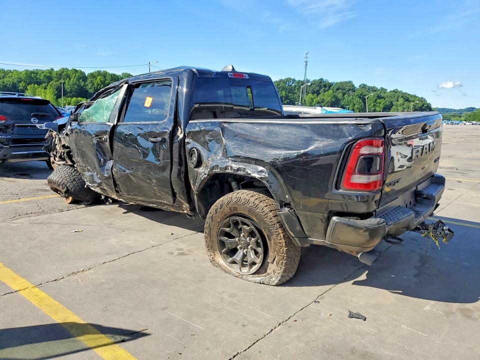 صورة رقم 2 من المزاد - 2021 RAM 1500 مع VIN 1C6SRFU96MN734698