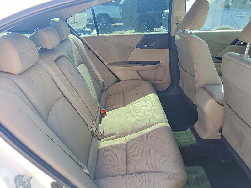 Photo 10 from auction – 2015 HONDA ACCORD with VIN 1HGCR2F34FA094047