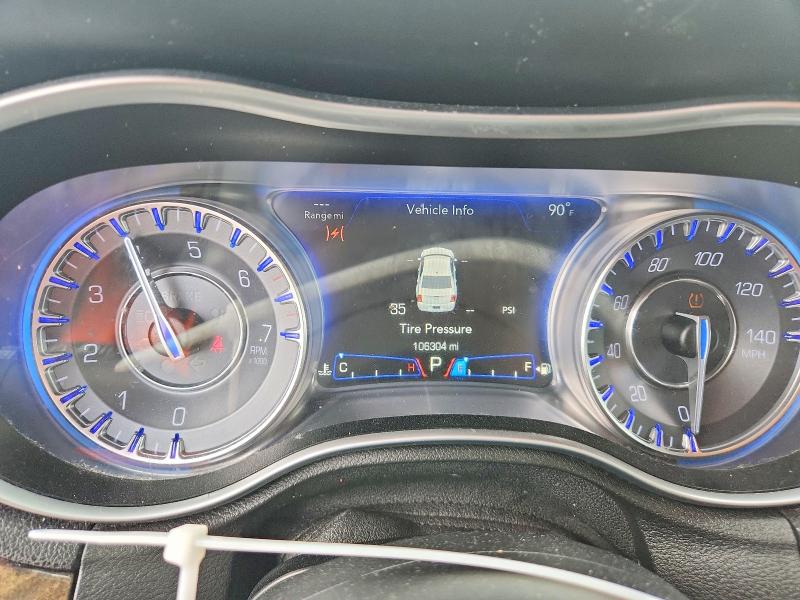 Photo 9 from auction – 2016 CHRYSLER 300C with VIN 2C3CCAEG3GH268695