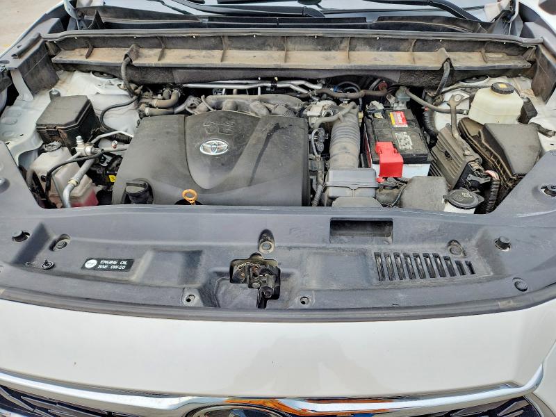 Foto 12 de la subasta – 2021 TOYOTA HIGHLANDER con VIN 5TDFZRBH7MS076969