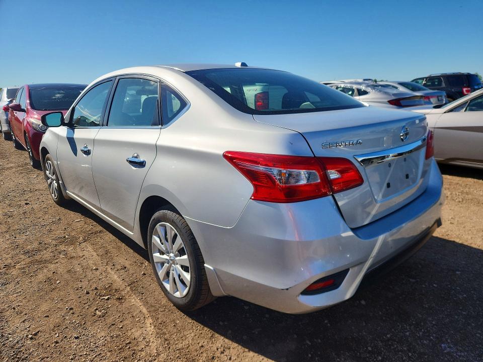 Photo 2 from auction – 2016 NISSAN SENTRA with VIN 3N1AB7AP0GL670246
