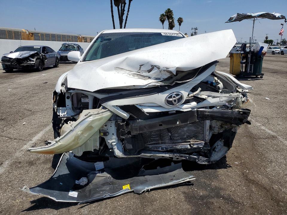 Photo 5 from auction – 2011 TOYOTA CAMRY with VIN 4T4BF3EK6BR123155
