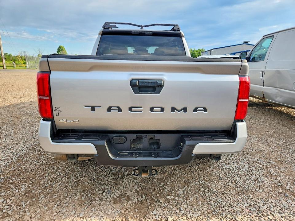 Photo 6 from auction – 2025 TOYOTA TACOMA with VIN 3TMLB5JN7SM149987