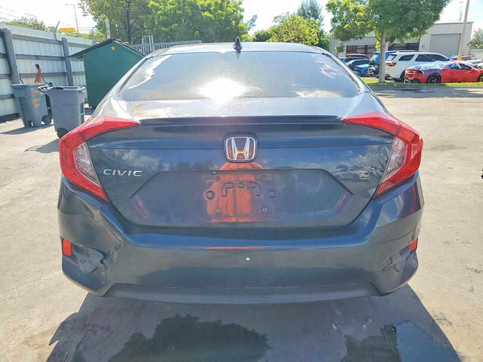 Zdjęcie 6 z aukcji – 2017 HONDA CIVIC z VIN 19XFC1F79HE021105
