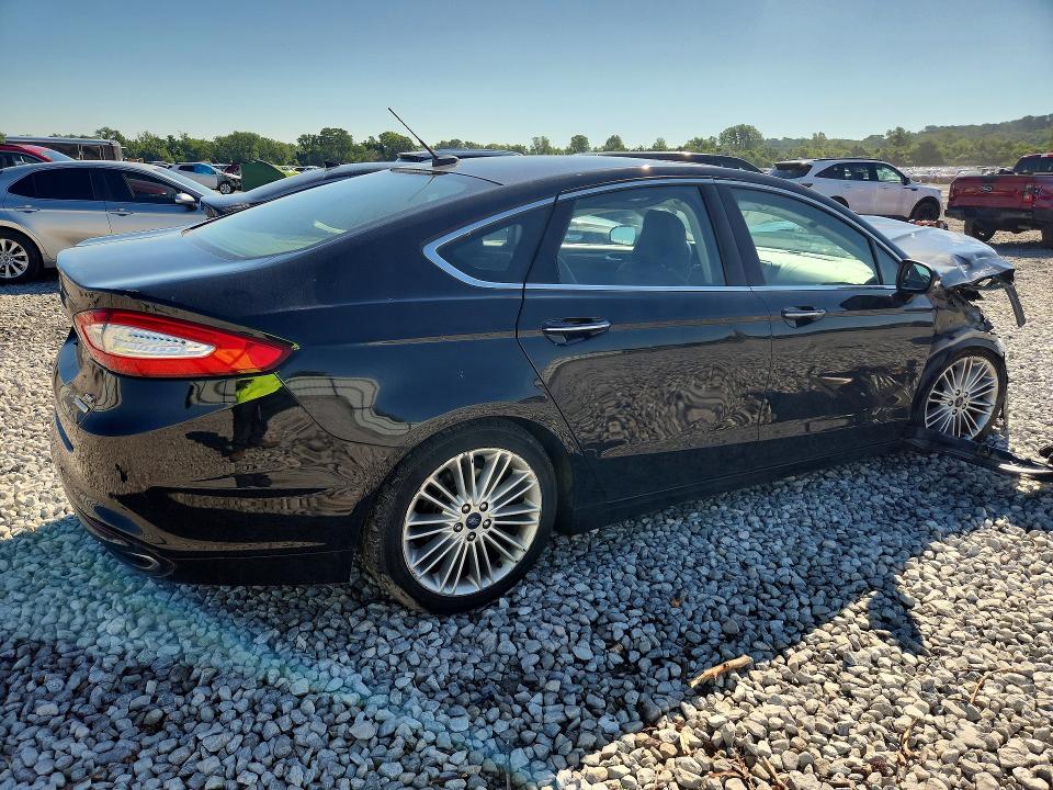 Photo 3 from auction – 2016 FORD FUSION with VIN 3FA6P0H90GR142163