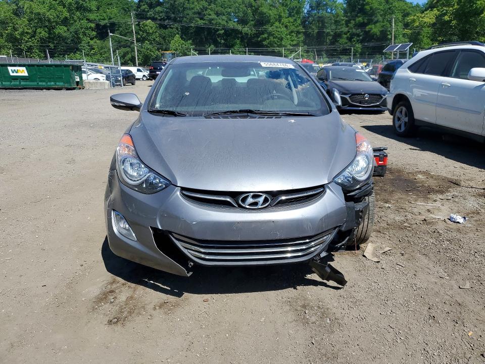 Photo 5 from auction – 2013 HYUNDAI ELANTRA with VIN 5NPDH4AE5DH282172