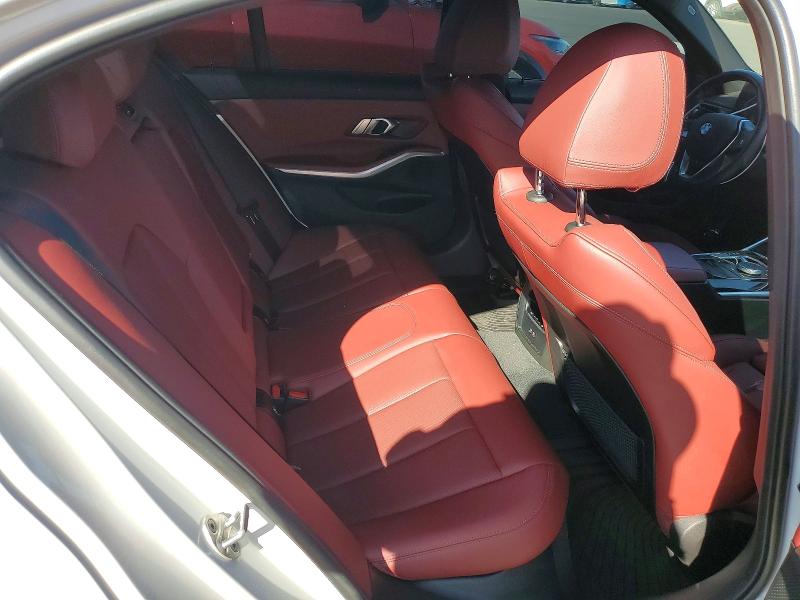 Photo 10 from auction – 2023 BMW 330I with VIN 3MW69FF03P8D23739