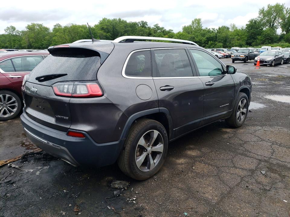 Photo 3 from auction – 2019 JEEP CHEROKEE with VIN 1C4PJMDN2KD268973