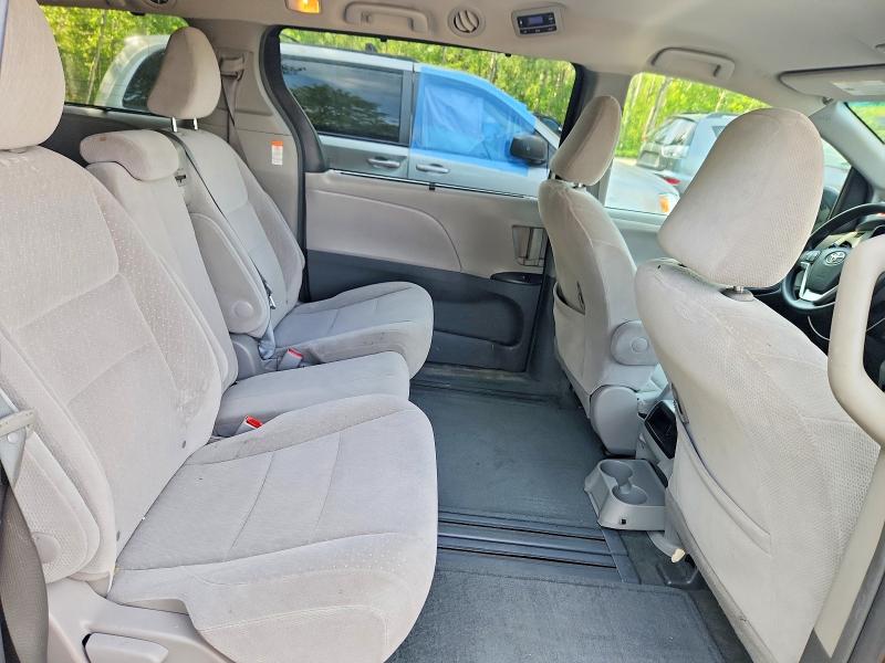 Photo 10 from auction – 2016 TOYOTA SIENNA with VIN 5TDKK3DC7GS720170