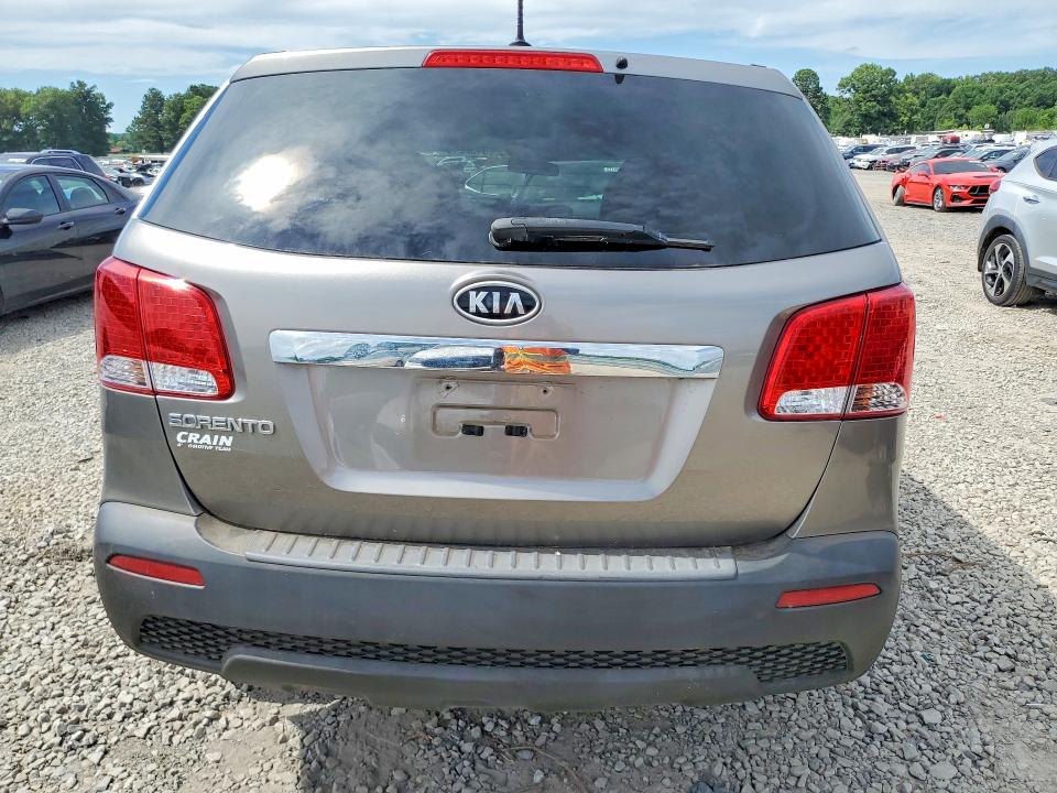 Photo 6 from auction – 2012 KIA SORENTO with VIN 5XYKT4A14CG252685