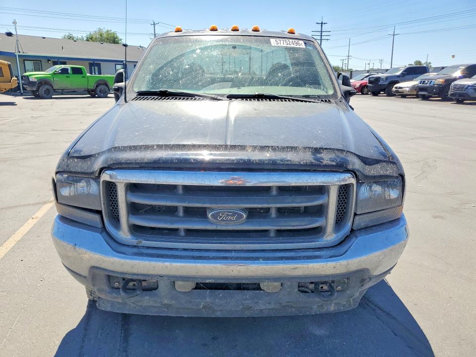 Photo 5 from auction – 2001 FORD F350 with VIN 1FTSW31F81ED40805
