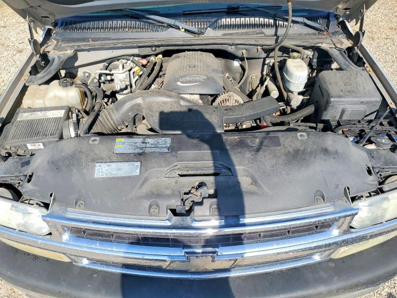 Photo 12 from auction – 2005 CHEVROLET SUBURBAN with VIN 1GNFK16Z35J105432