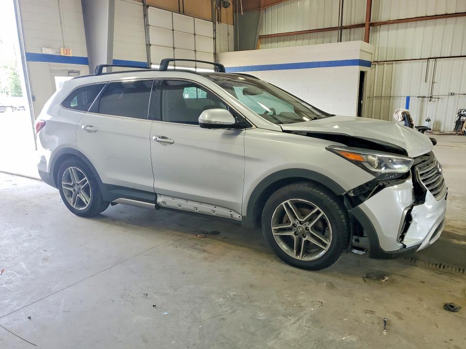 Photo 4 from auction – 2017 HYUNDAI SANTA FE with VIN KM8SR4HF3HU256860