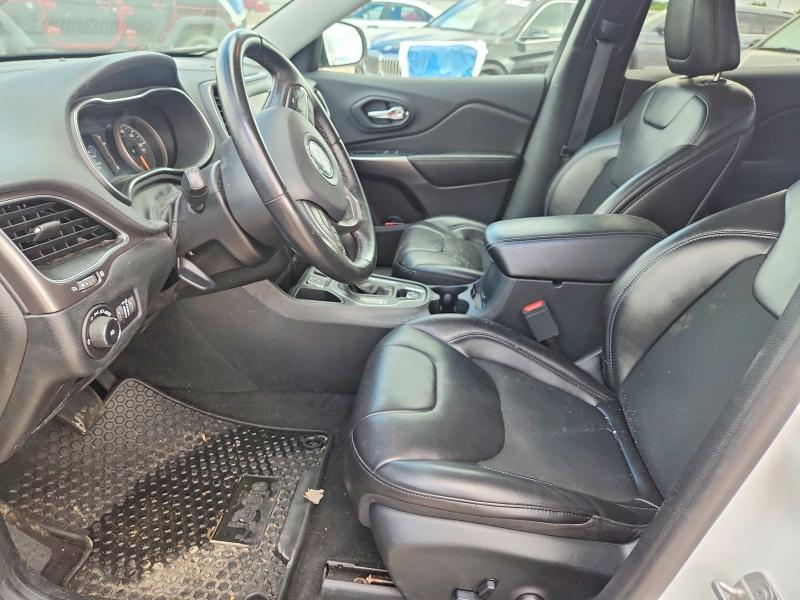 Photo 7 from auction – 2019 JEEP CHEROKEE with VIN 1C4PJLLXXKD384063