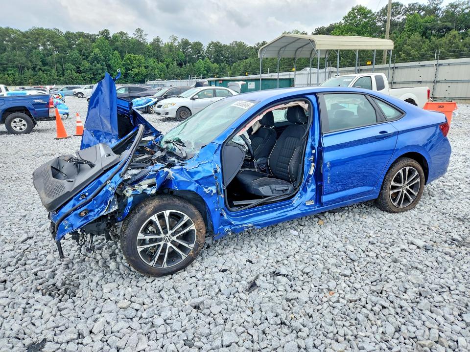 Photo 1 from auction – 2024 VOLKSWAGEN JETTA with VIN 3VWBM7BU1RM041895