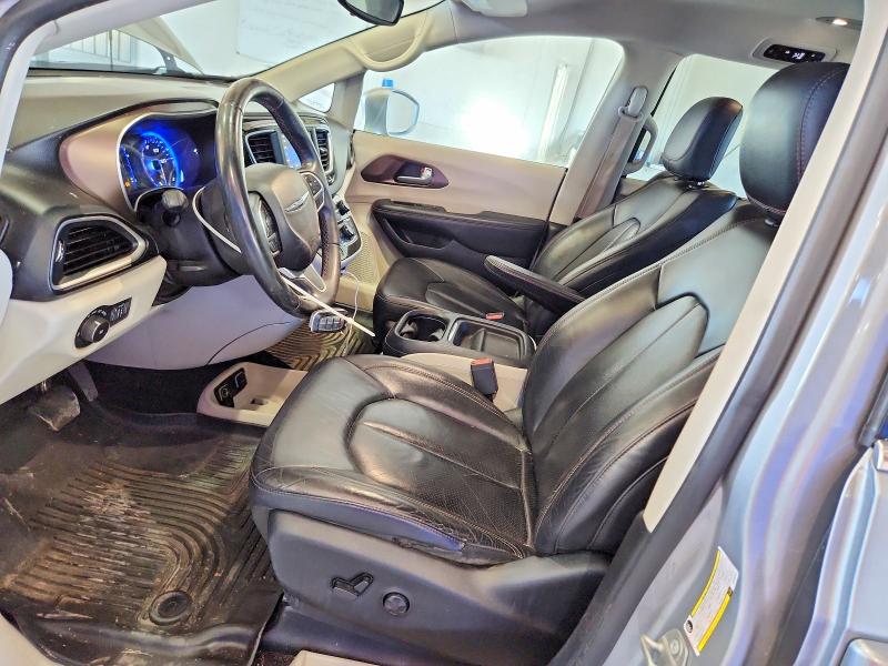 Photo 7 from auction – 2018 CHRYSLER PACIFICA with VIN 2C4RC1BG1JR120492
