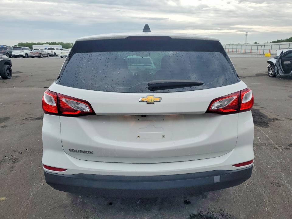 Photo 6 from auction – 2019 CHEVROLET EQUINOX with VIN 2GNAXHEV7K6178976