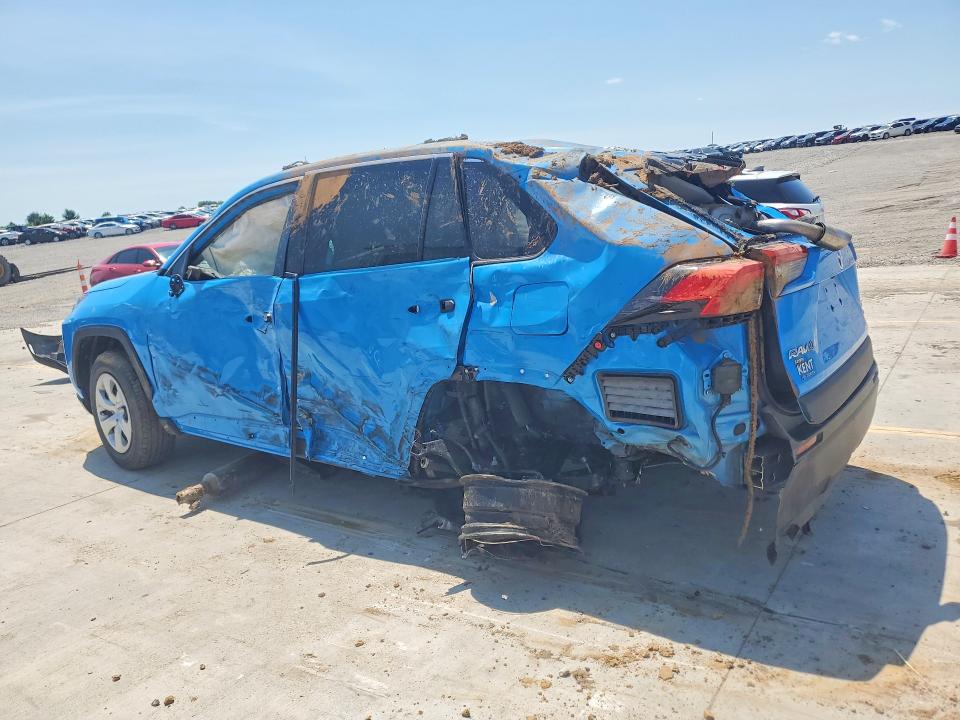 Photo 2 from auction – 2020 TOYOTA RAV4 with VIN 2T3G1RFV1LC122225