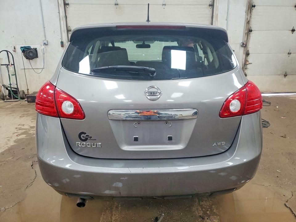 Photo 6 from auction – 2013 NISSAN ROGUE with VIN JN8AS5MV8DW636142
