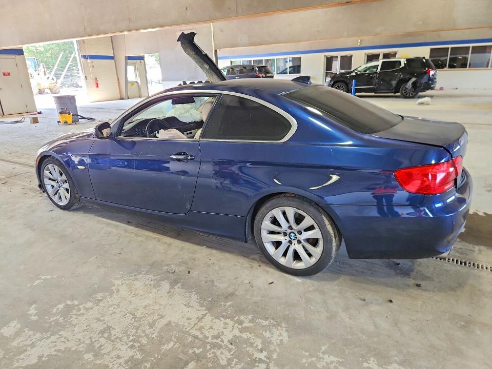 Photo 2 from auction – 2013 BMW 328 with VIN WBAKE3C58DE772223