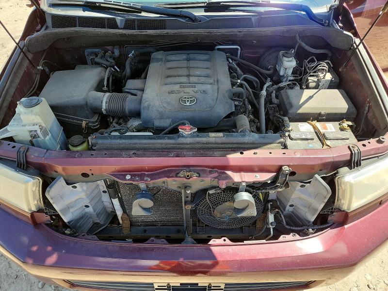 Photo 12 from auction – 2011 TOYOTA SEQUOIA with VIN 5TDBY5G1XBS050269