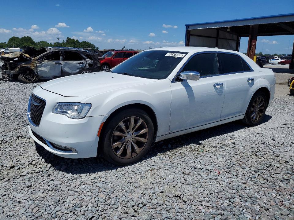CHRYSLER 300 2018 with VIN 2C3CCAKG2JH177235 - Photo from auction
