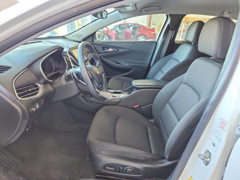 Photo 7 from auction – 2018 CHEVROLET MALIBU with VIN 1G1ZD5ST6JF194346