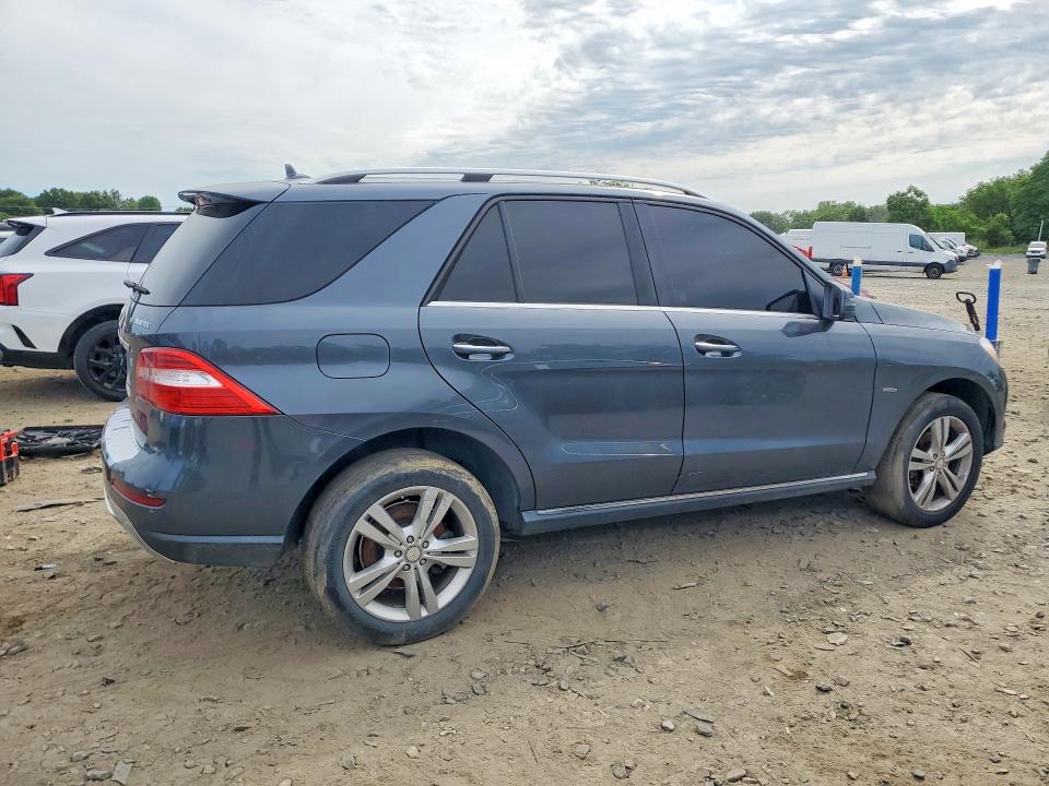 Photo 3 from auction – 2012 MERCEDES-BENZ ML with VIN 4JGDA2EBXCA025650