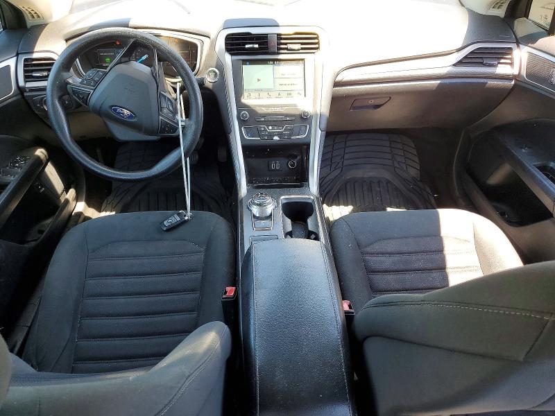 Photo 8 from auction – 2019 FORD FUSION with VIN 3FA6P0LU5KR175258