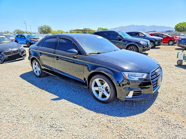 Photo 4 from auction – 2018 AUDI A3 with VIN WAUAUGFF4J1002954