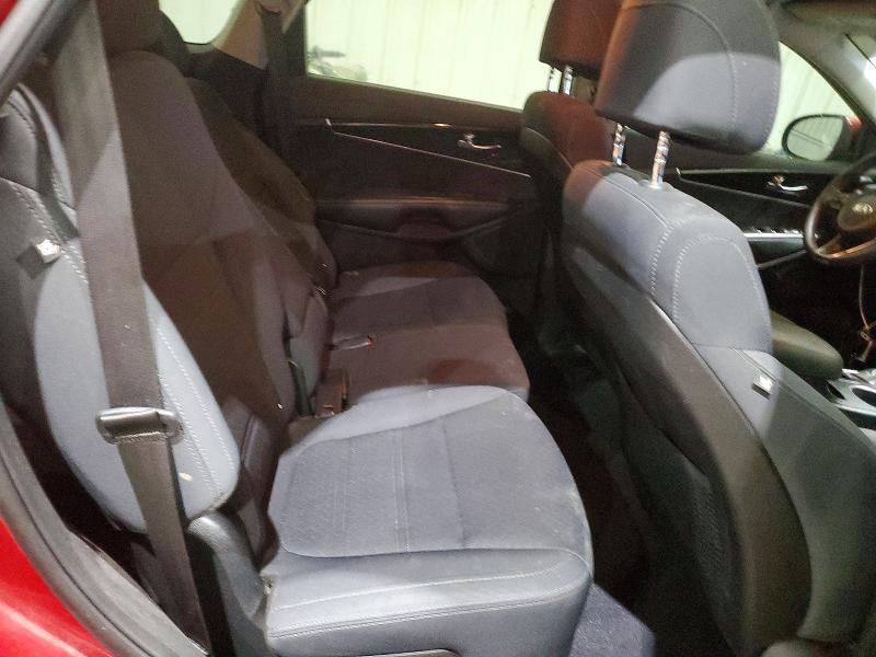 Photo 11 from auction – 2017 KIA SORENTO with VIN 5XYPGDA5XH329144