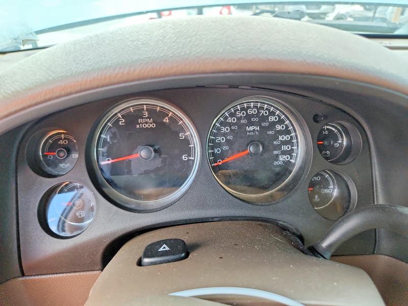 Photo 9 from auction – 2011 CHEVROLET TAHOE with VIN 1GNSCBE08BR255716
